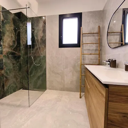 Вилла La Maison De Avec Piscine Proche D Uzes