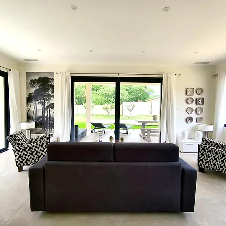La Maison De Avec Piscine Proche D Uzes Вилла *