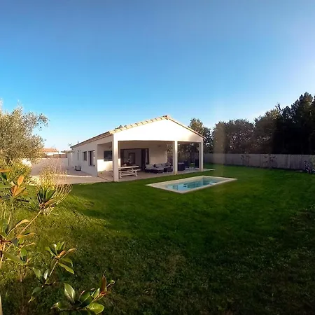 Вилла La Maison De Avec Piscine Proche D Uzes
